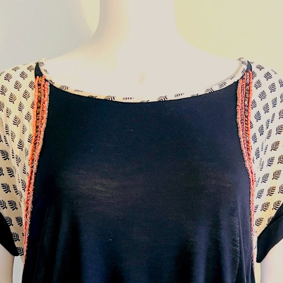Anthropologie Akemi & Kin Boho Orange & Black Embroidered Sequins Top, M, NWT - Picture 4 of 10
